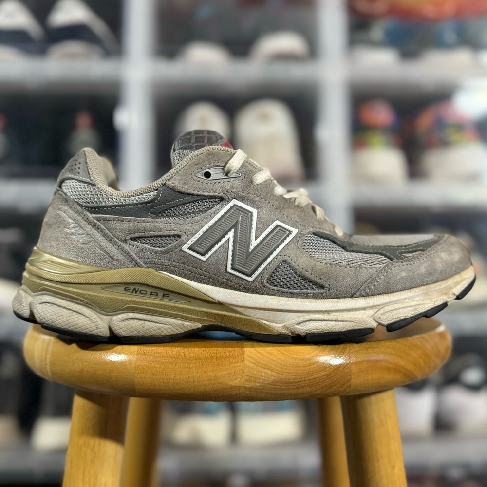 Vintage 90’s New Balance 990